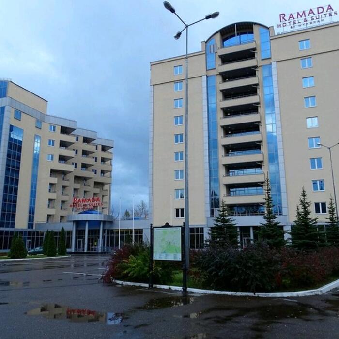 Гостиница "Рамада Отель энд Сьютс Виндхэм Алабуга" |