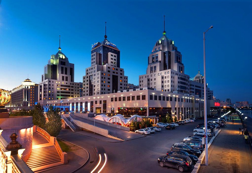 Гостиница "Radisson Hotel Astana" |