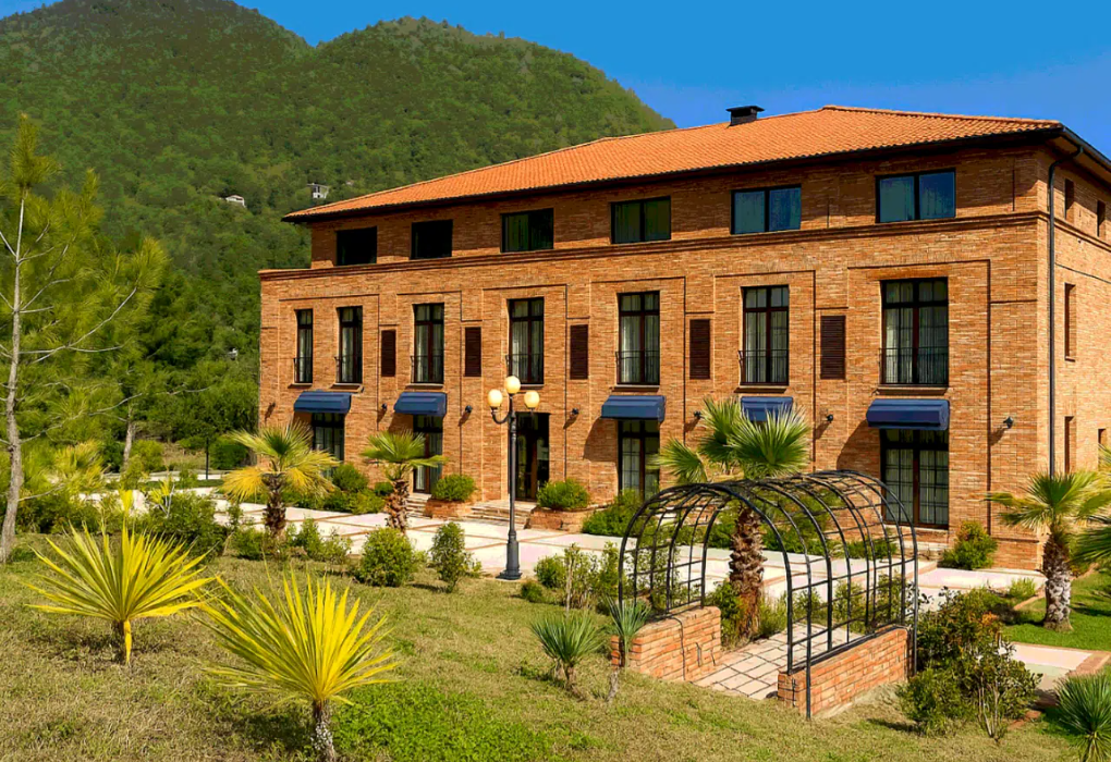 Отель "Loft Hotel" |