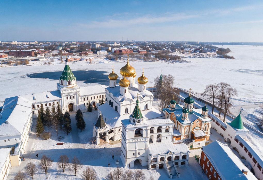 "НОВЫЙ ГОД В КОСТРОМЕ", тур на 3 дня, Ярославль + Кострома, экскурсионный тур |